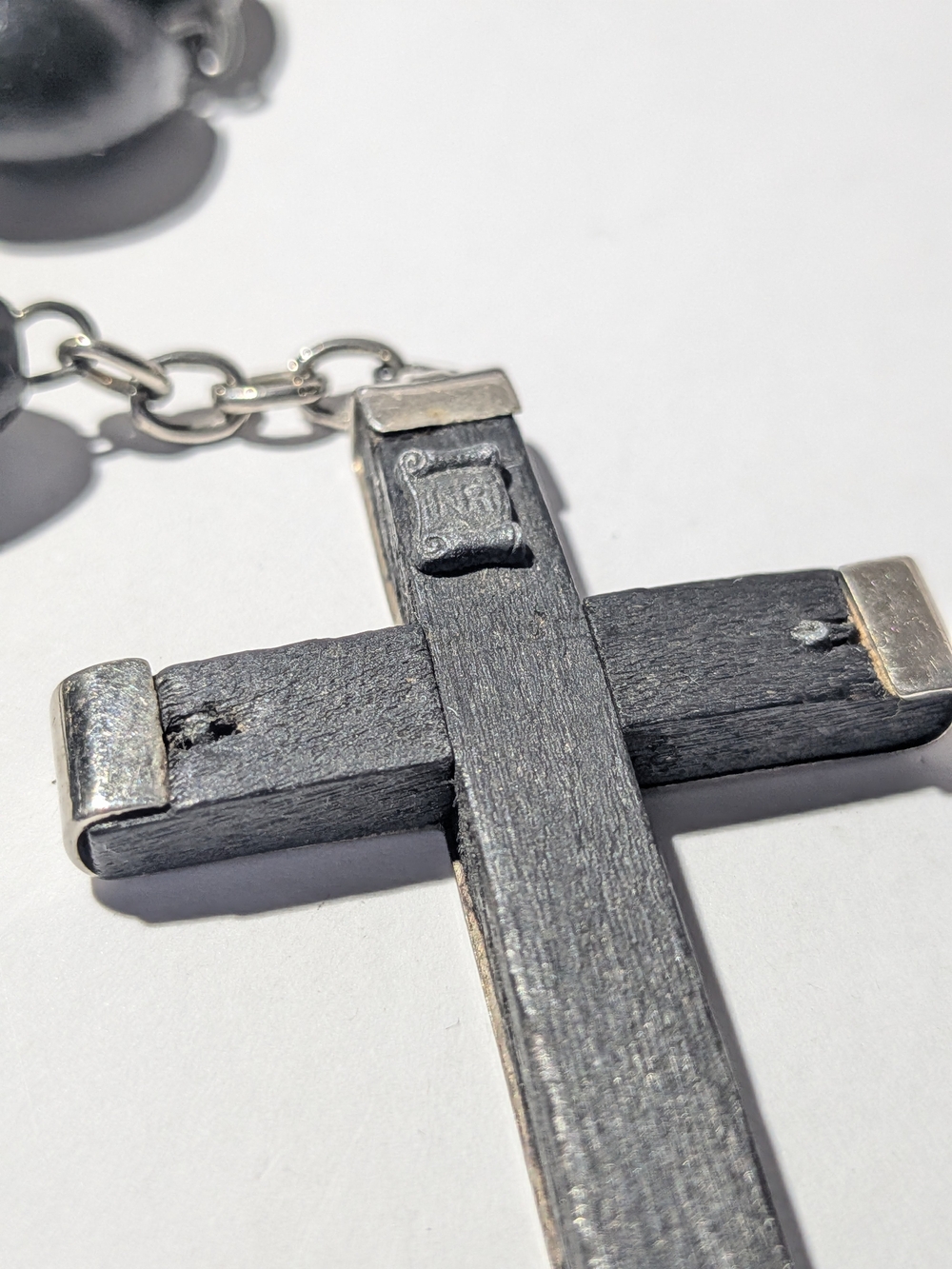 Mid-Century Italian Black Wood Rosary Silver Tone Crucifix Sacred Heart - Picture 6 of 8